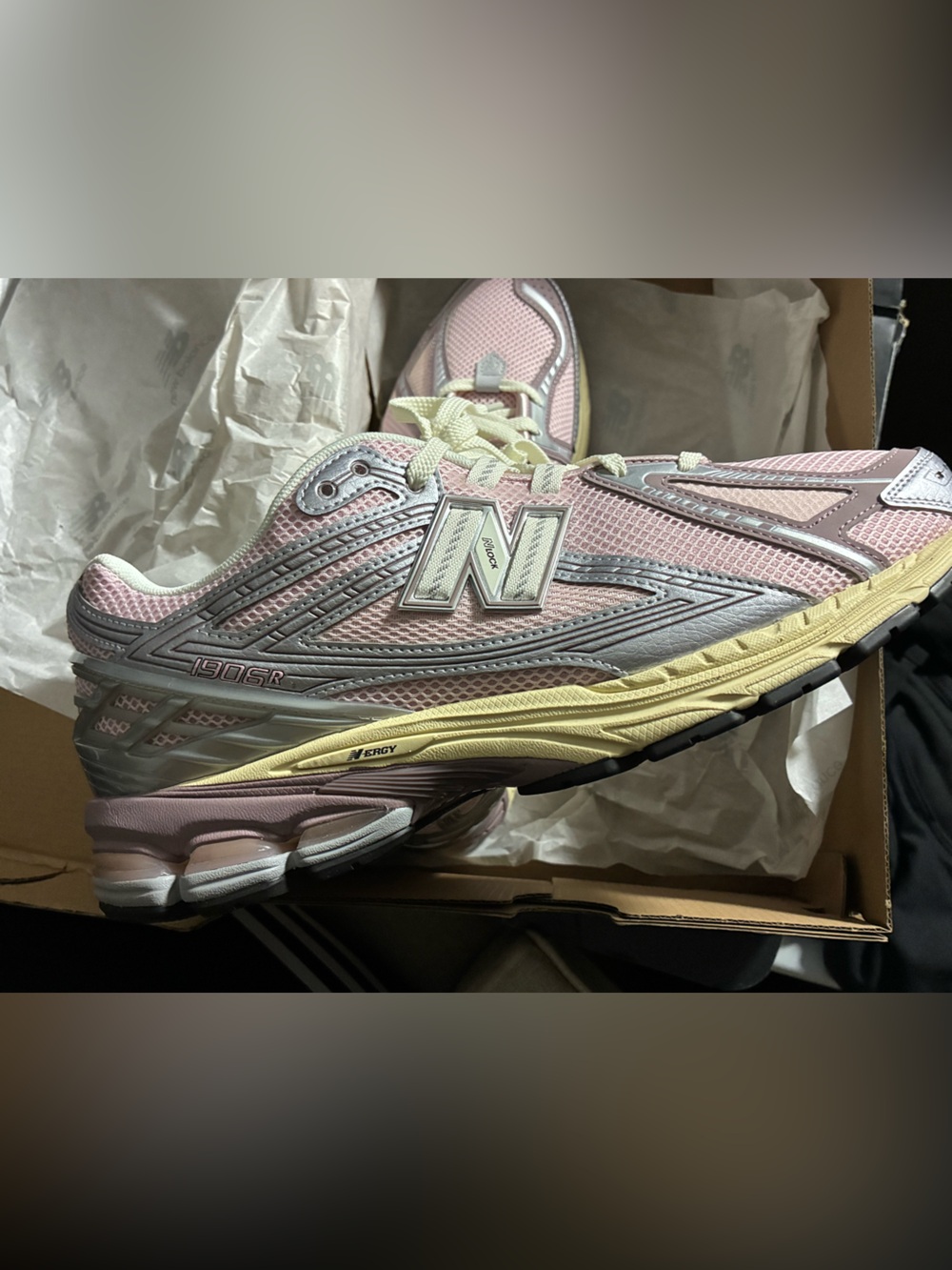 New Balance 1906R Sneakers